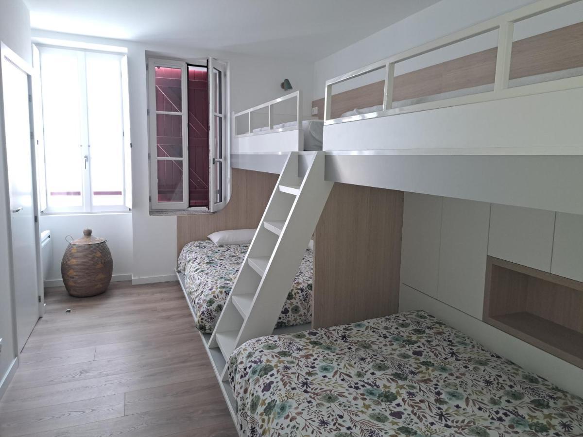 Superbe Appartement T3 Au Centre Plage .Parking Хендае Екстериор снимка
